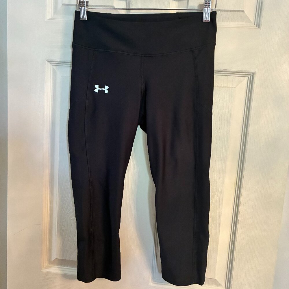 Wormens Under Armour Capri Compression Pants - Like new